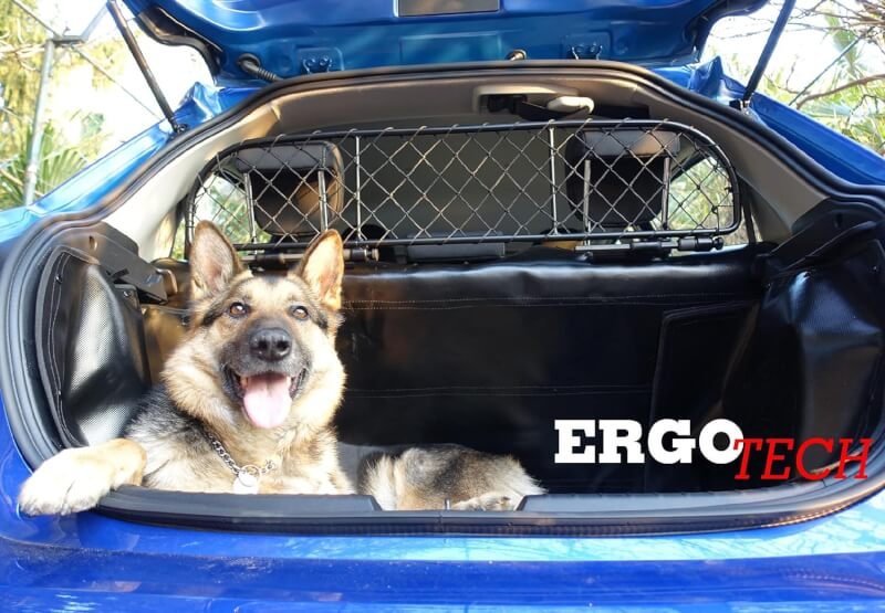 Ergotech Dog Guard Pet Barrier for Audi Q3 (Until 2018), RDA65-XXS8